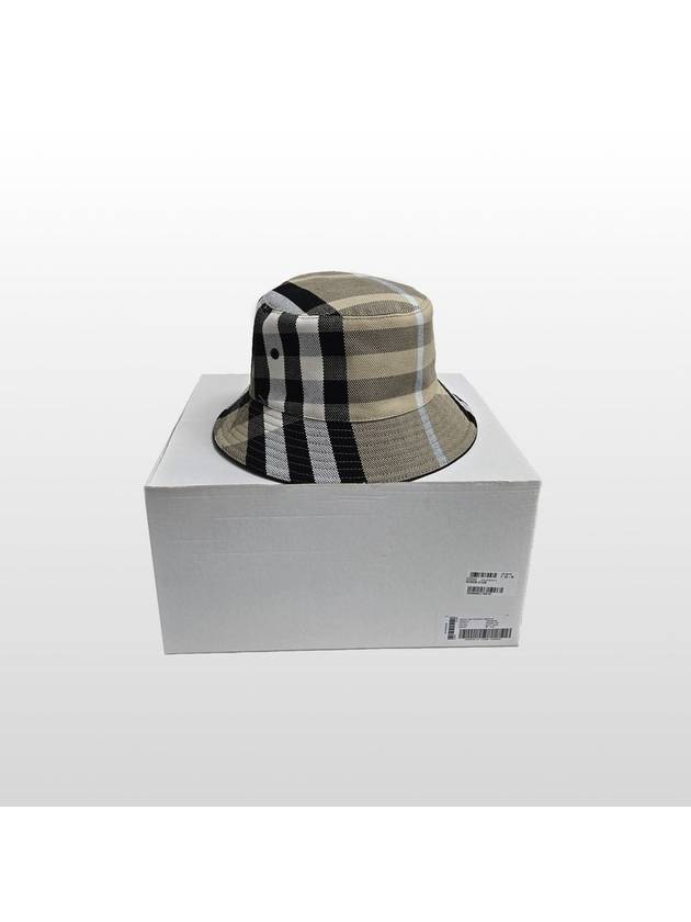 Burberry Vintage Check Technical Cotton Bucket Hat Standard M 57cm - BURBERRY - BALAAN 9