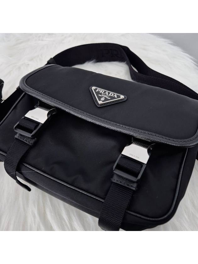 Re nylon triangle logo men s cross bag shoulder black - PRADA - BALAAN 5