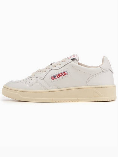 Medalist Leather Low Top Sneakers White - AUTRY - BALAAN 2