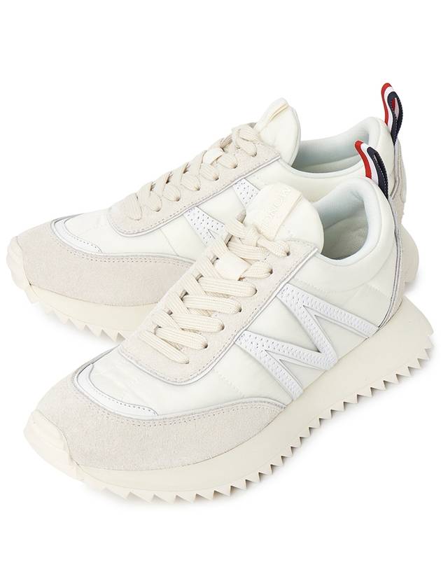 Pacey Low-Top Sneakers Milk White - MONCLER - BALAAN 2