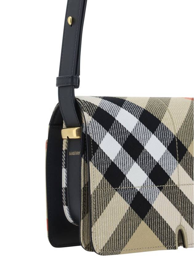 Snip Check Shoulder Bag Sand - BURBERRY - BALAAN 5