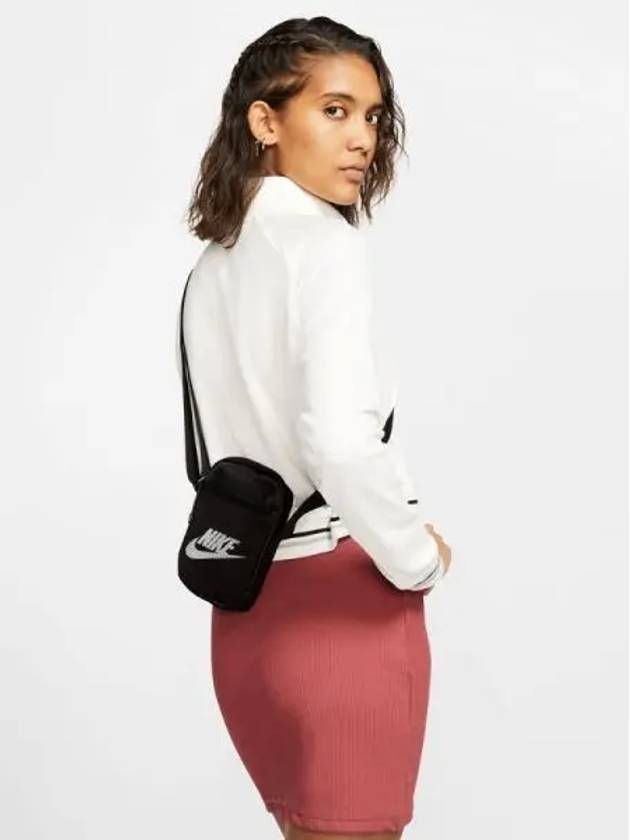 Heritage Small Crossbody 010 - NIKE - BALAAN 1