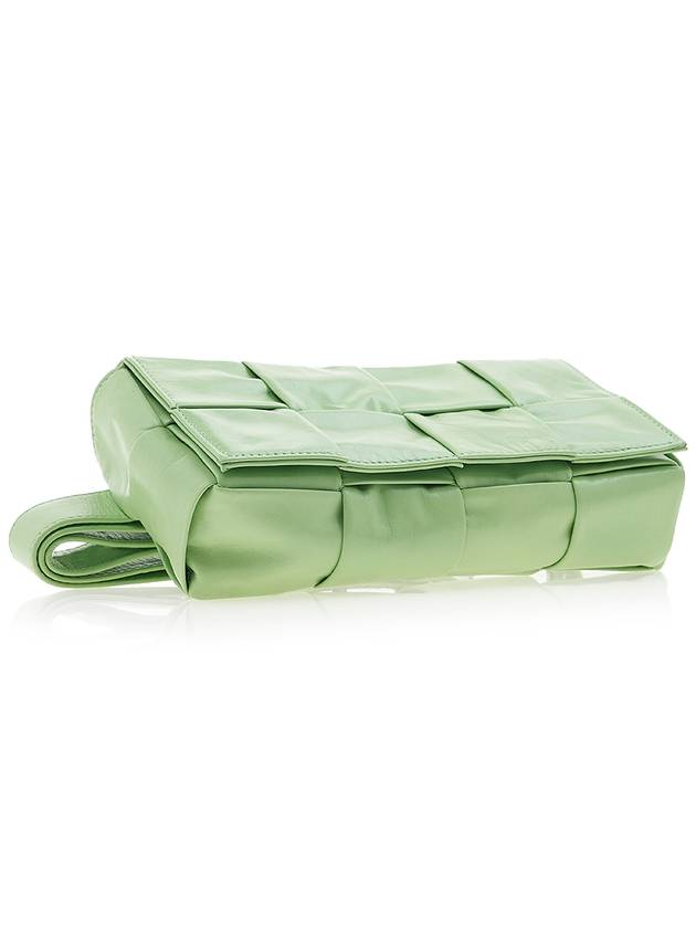 Intrecciato Cassette Mini Belt Bag Pistachio - BOTTEGA VENETA - BALAAN.