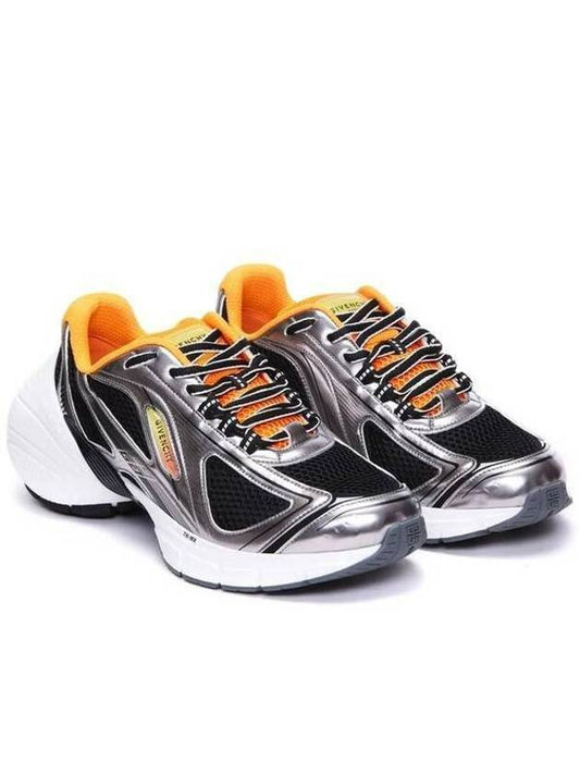 TK MX Runner Low Top Sneakers Black Silver - GIVENCHY - BALAAN 2
