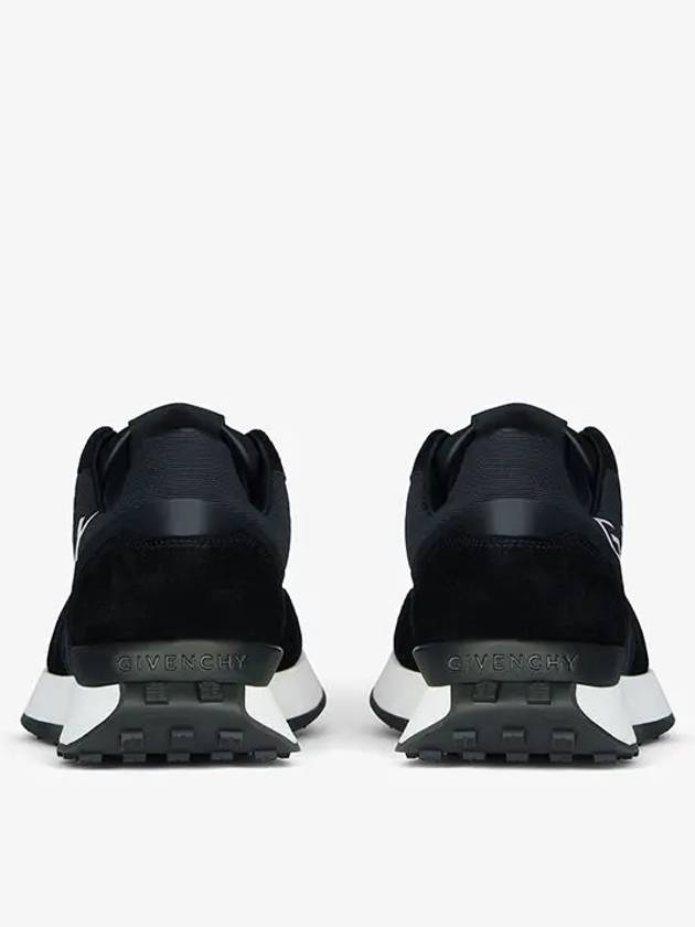 GIV Runner Low Top Sneakers Black - GIVENCHY - BALAAN 7