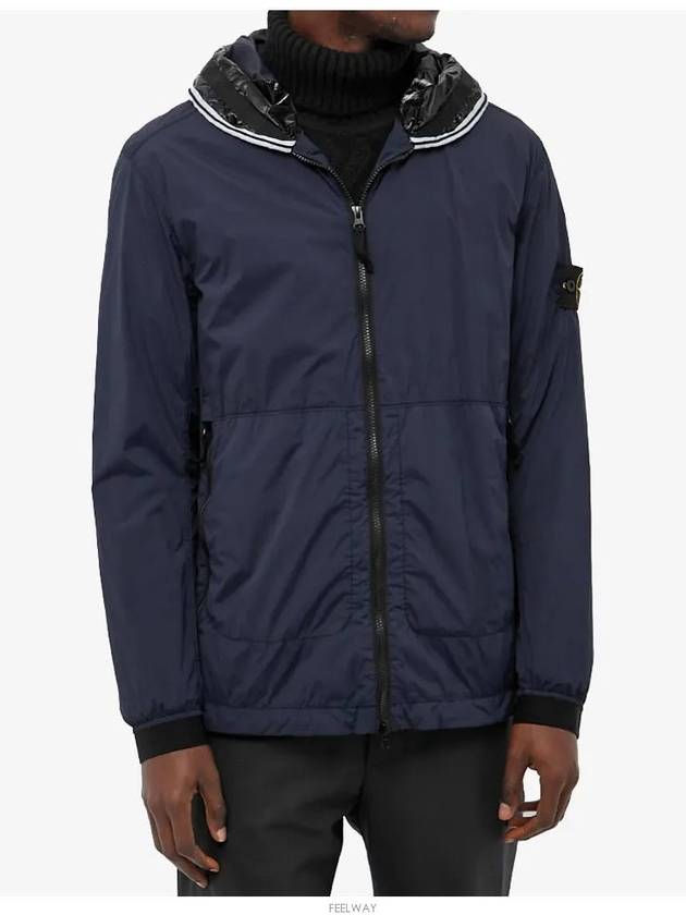 Wappen Patch Skin Touch Nylon Hooded Jacket Navy - STONE ISLAND - BALAAN 2