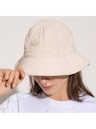 01 HM1716 Original Adicolor Contemporary Corduroy Bucket Hat Off White - ADIDAS - BALAAN 1