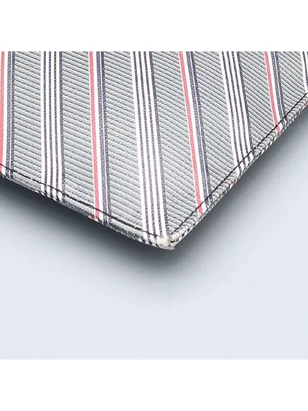 MAC021L Clutch Bag - THOM BROWNE - BALAAN 5