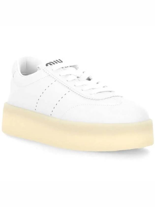 Logo Patch Lace-Up Low Top Sneakers White - MIU MIU - BALAAN 4