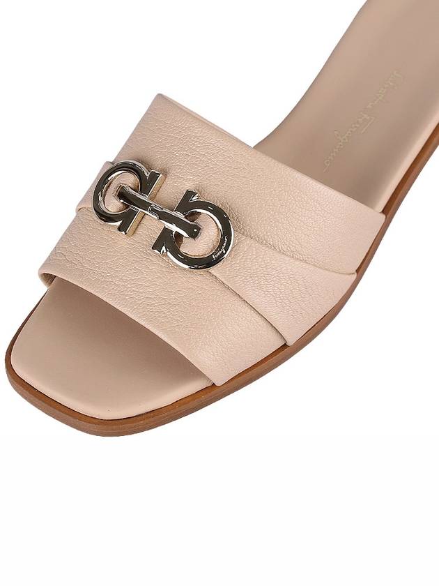 Gancini Leather Slippers Beige - SALVATORE FERRAGAMO - BALAAN 8