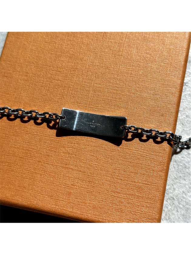 LV Men s Monogram Bold Plate Chain Bracelet - LOUIS VUITTON - BALAAN 9