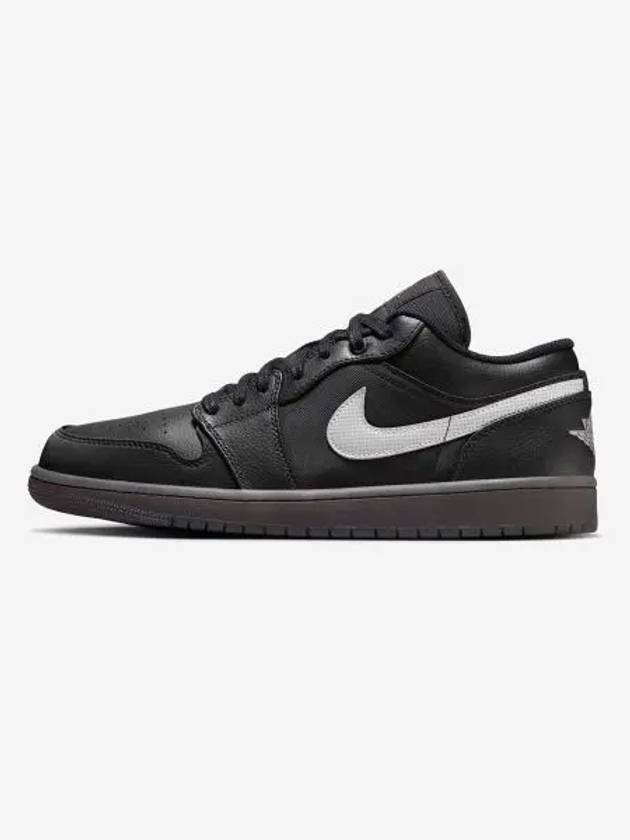 Air Jordan 1 SE Low Top Sneakers Black - NIKE - BALAAN 2