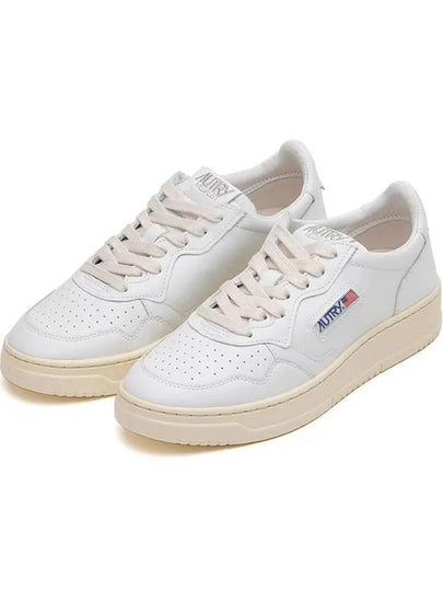 Medalist Leather Low Top Sneakers White - AUTRY - BALAAN 2