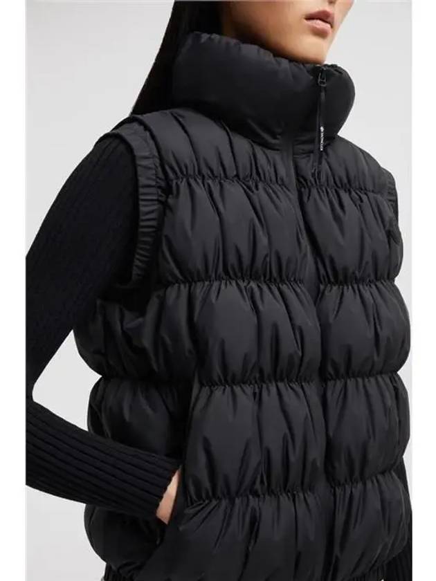 APRIATE louche quilted padded vest 1A00026 5973I - MONCLER - BALAAN 9