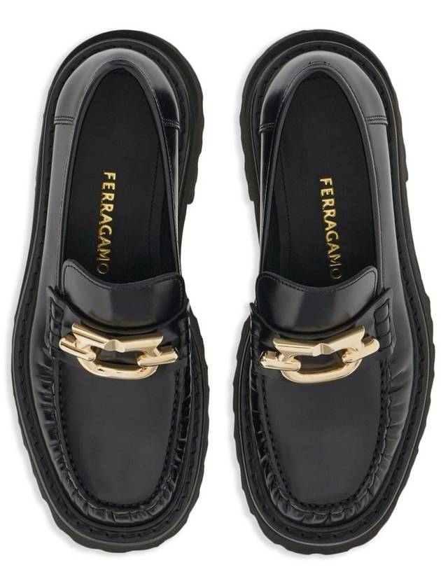 Gancini Ornament Leather Loafers Black - SALVATORE FERRAGAMO - BALAAN 4