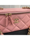 women cross bag - CHANEL - BALAAN 2