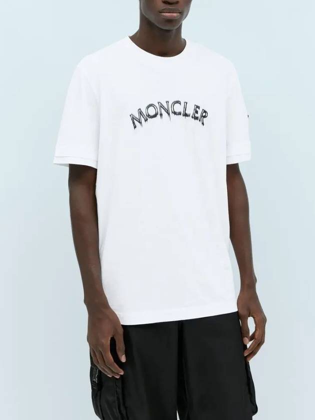 Men s Lettering Embroidery Logo Short Sleeve T Shirt White 8C00002 89A17 001 - MONCLER - BALAAN 3