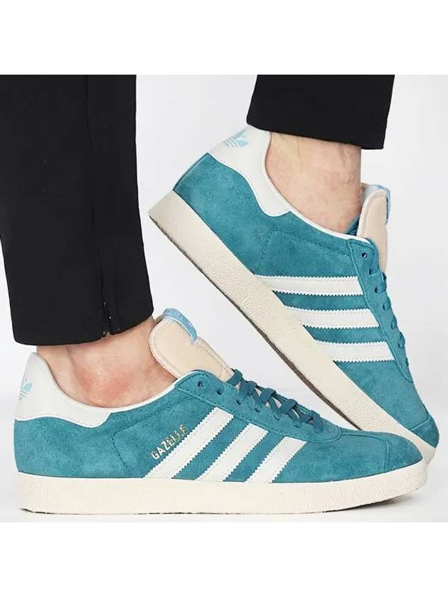 Gazelle Suede Low Top Sneakers Arctic Fusion - ADIDAS - BALAAN 2