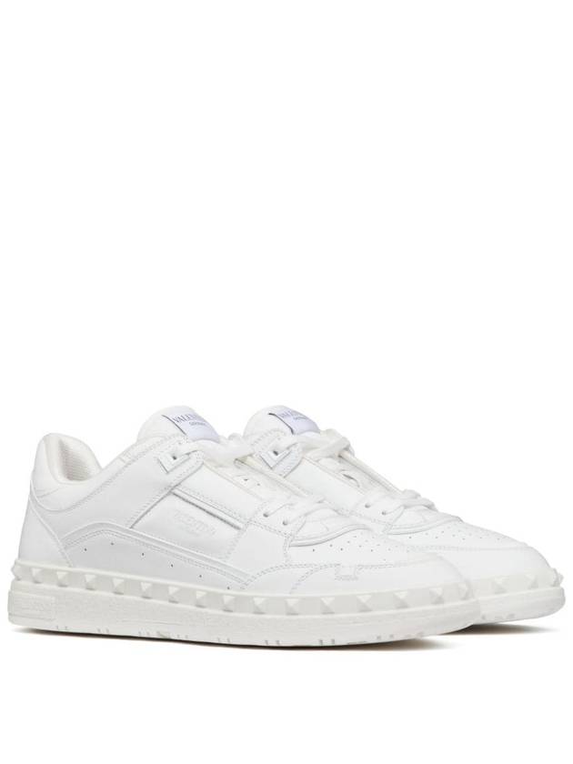 Freedots Calfskin Low Top Sneakers White - VALENTINO - BALAAN 3