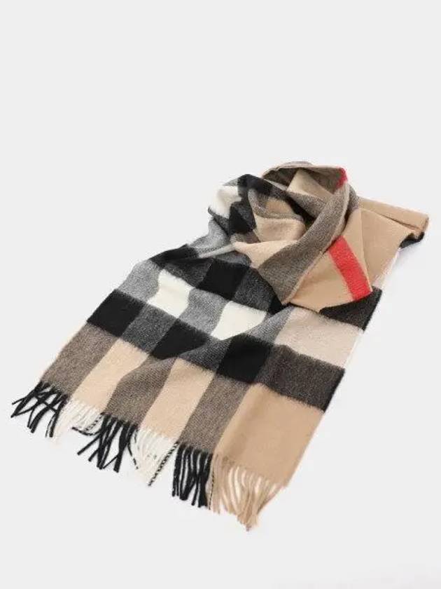 Classic Check Cashmere Muffler Beige - BURBERRY - BALAAN 2