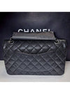 Classic Grained Calfskin Medium Shoulder Bag Black - CHANEL - BALAAN 3