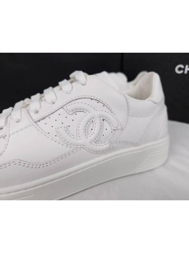 CC Logo Calfskin Low Top Sneakers White - CHANEL - BALAAN 5