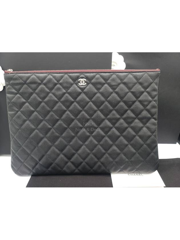 Classic Caviar Clutch Large Size Black Silver - CHANEL - BALAAN 2