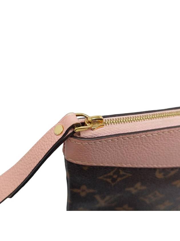 Women s M62942 Monogram Rose Daily Clutch Built in Chip - LOUIS VUITTON - BALAAN 6