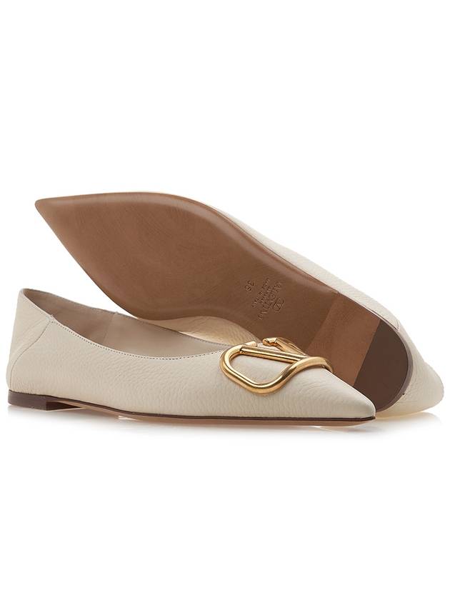 Women's V Logo Flats Ivory - VALENTINO - BALAAN 6