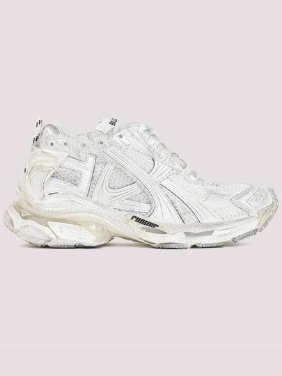 Runner Embroidered Logo Low Top Sneakers White - BALENCIAGA - BALAAN 2