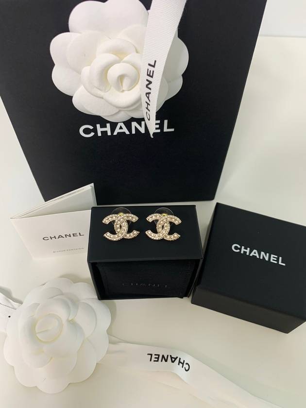 Metal Earrings Diamantes & Gold Crystal - CHANEL - BALAAN 6