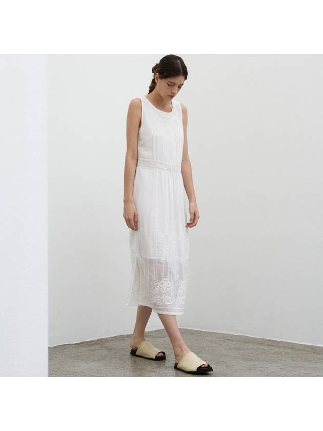 LACE SLEEVELESS DRESS WHITE - MITTE - BALAAN 1