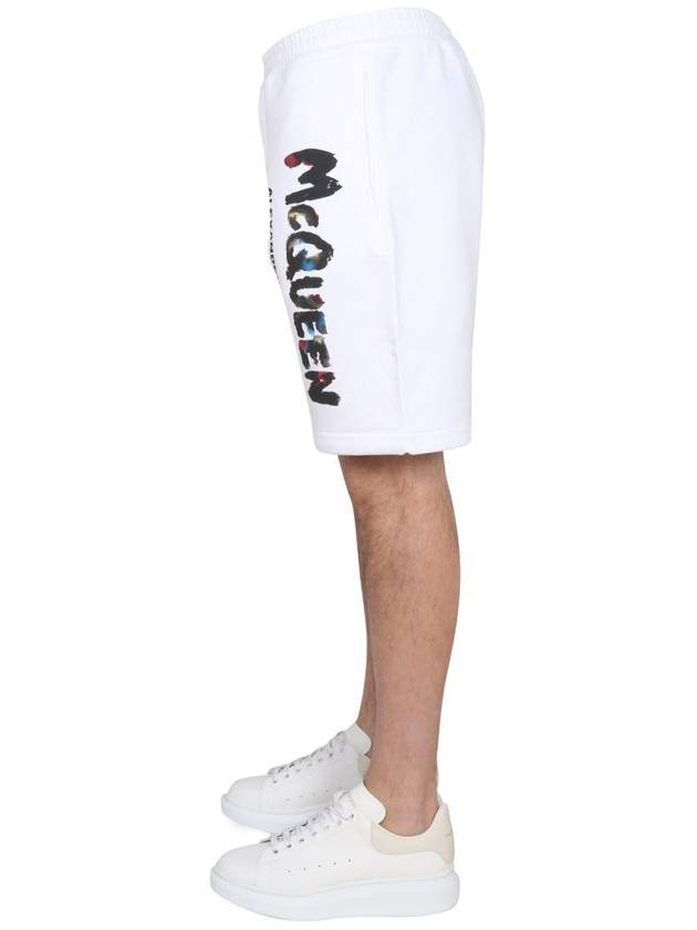 Men's Graffiti Logo Shorts White - ALEXANDER MCQUEEN - BALAAN 4