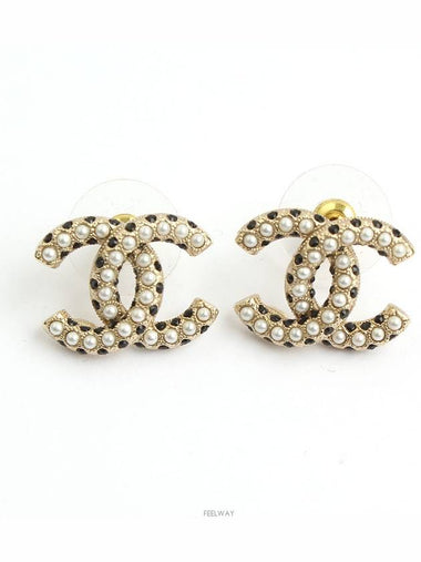 women earrings - CHANEL - BALAAN 1