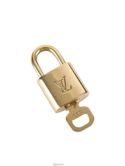 women key holder - LOUIS VUITTON - BALAAN 2