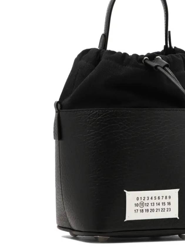 Maison Margiela 5AC Minimal Bucket Bag S61WG0035 P4348 T8013 - LOUIS VUITTON - BALAAN 5