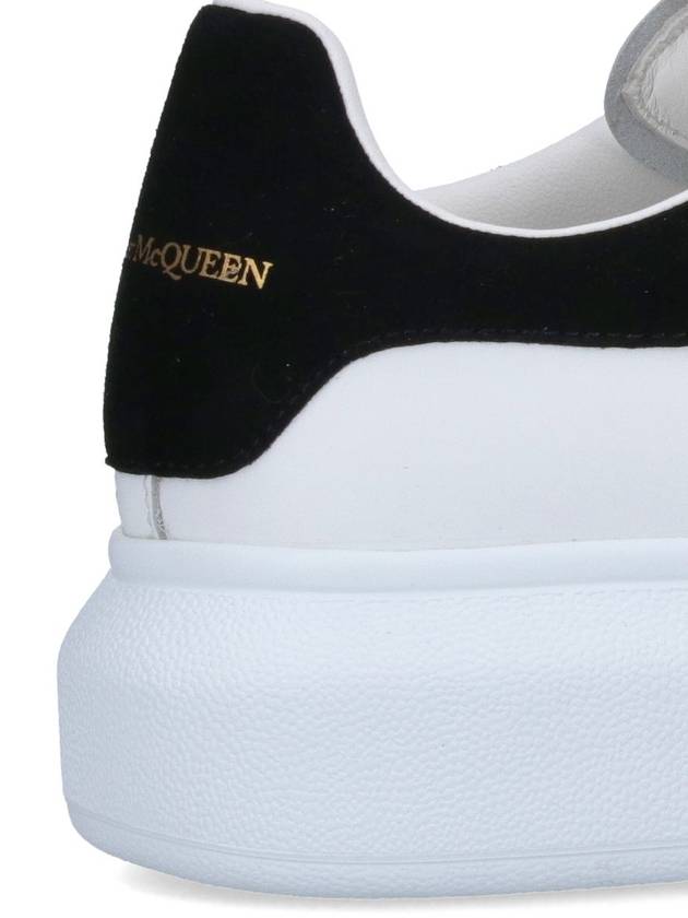 Oversized Low Top Sneakers White - ALEXANDER MCQUEEN - BALAAN 5