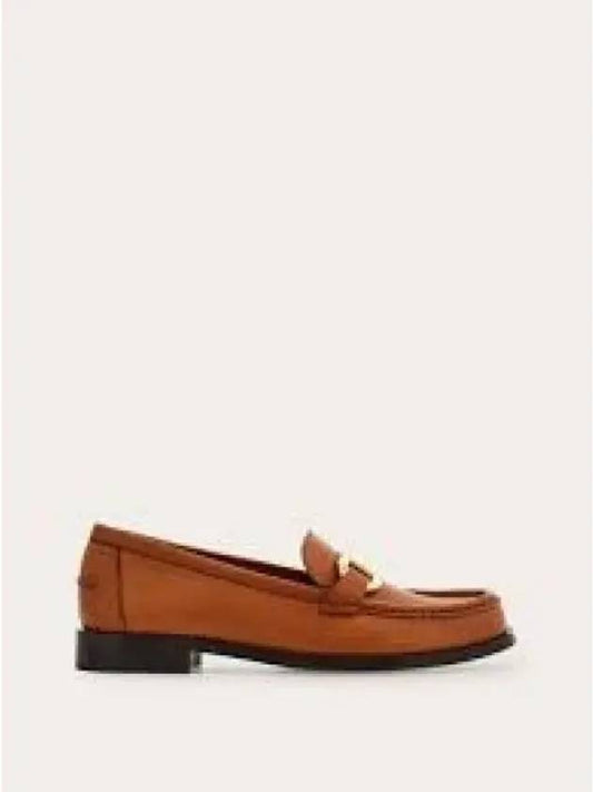 SALVATORE Ferragamo D Gancini Ornament Loafer Tan 01H704769756 1328186 - SALVATORE FERRAGAMO - BALAAN 1