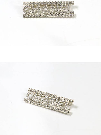 logo crystal brooch - CHANEL - BALAAN 2