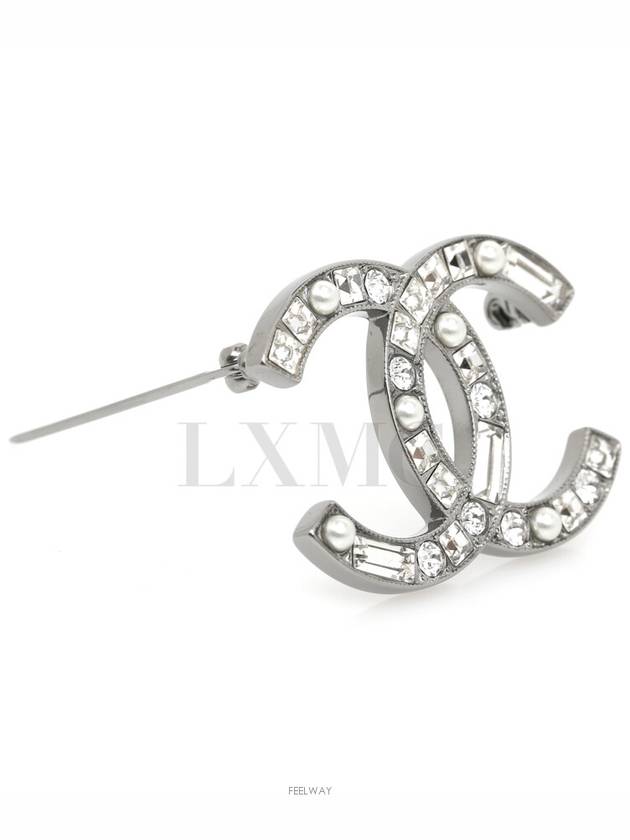 Women Brooches Pins - CHANEL - BALAAN 6