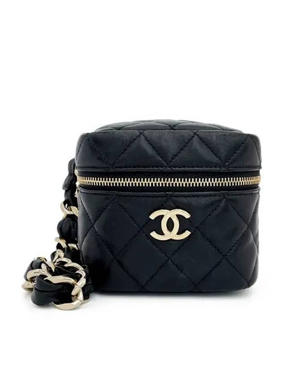 CC Logo Square Chain Vanity Bag Black Champagne Gold Lambskin 4ET0976 - CHANEL - BALAAN 2