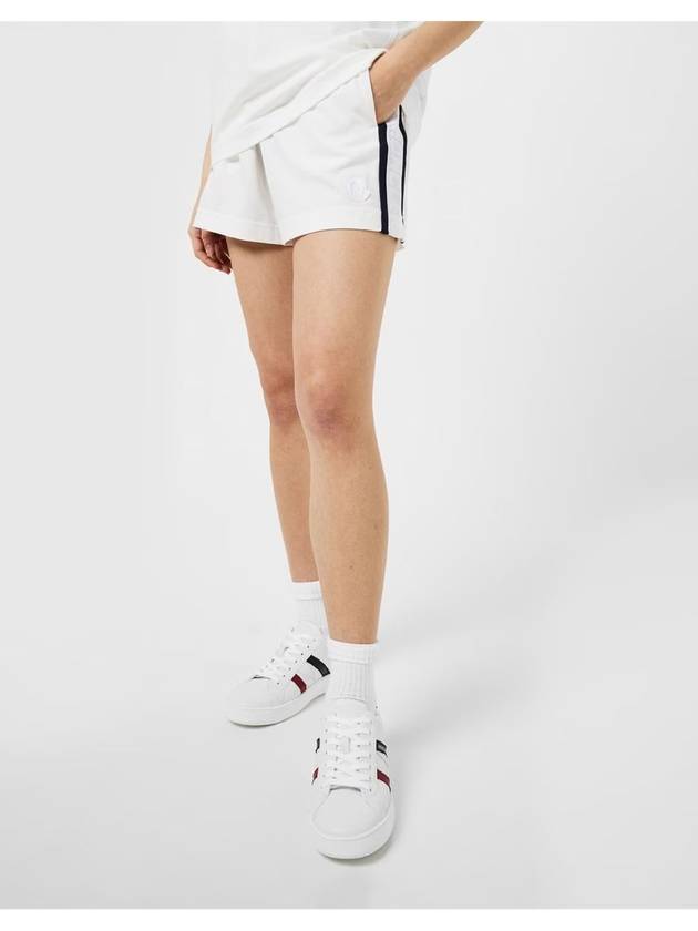 Logo Patch Stripe Detail Shorts White - MONCLER - BALAAN 4