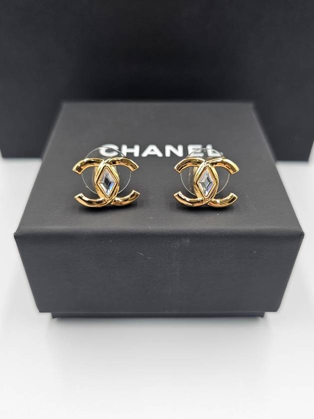 CC logo crystal earrings gold - CHANEL - BALAAN 2