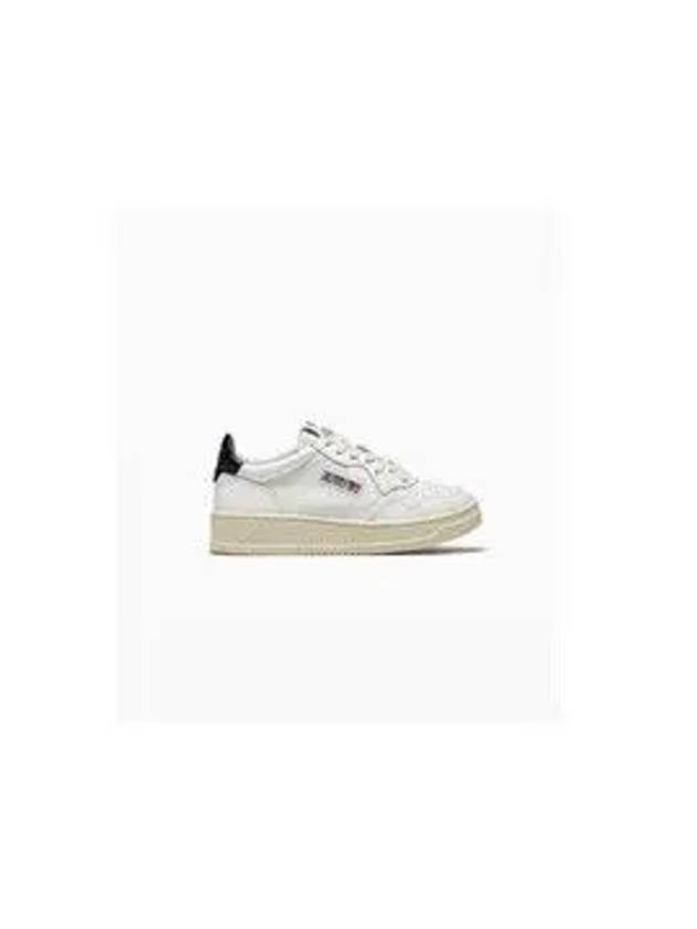 Medalist Low Top Sneakers All White - AUTRY - BALAAN 7