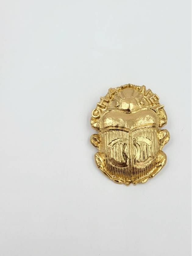 Women s gold bug brooch 3945 - CHANEL - BALAAN 7