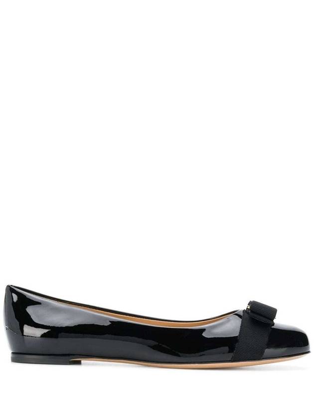 Women’s Varina Bellet Flats Black - SALVATORE FERRAGAMO - BALAAN 2