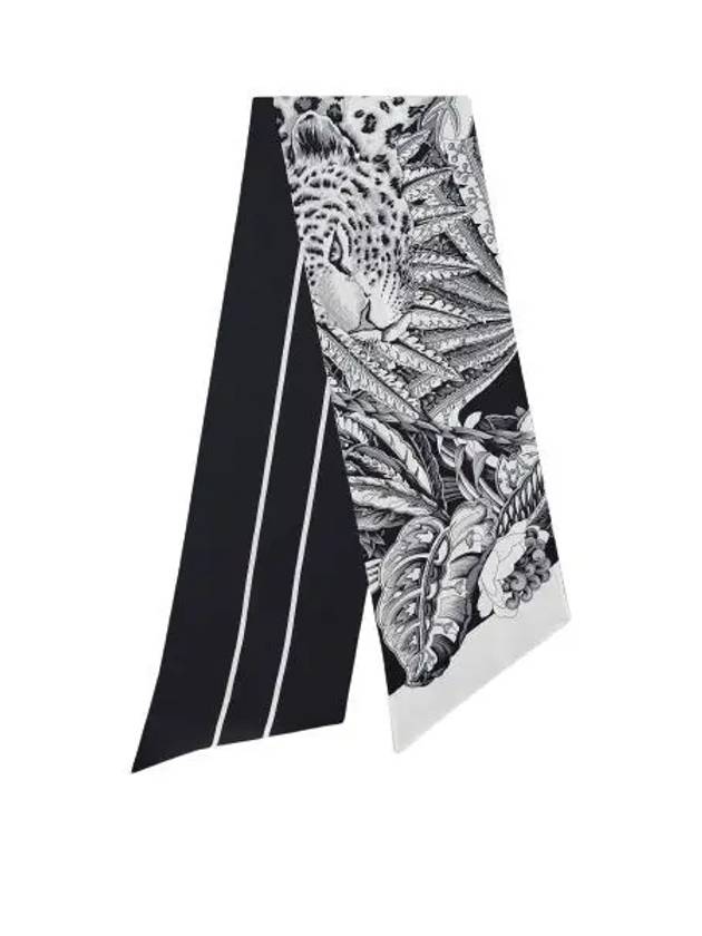 Animalier Print Silk Scarf White Black - SALVATORE FERRAGAMO - BALAAN 2