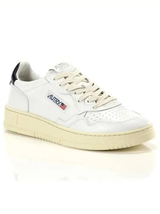 Medalist Low Top Sneakers All White - AUTRY - BALAAN 6