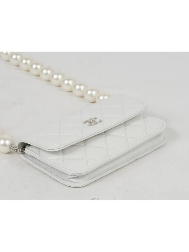 Pearl chain WOC white silver 74590 - CHANEL - BALAAN 4