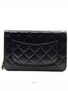 Classic Lambskin WOC - CHANEL - BALAAN 5